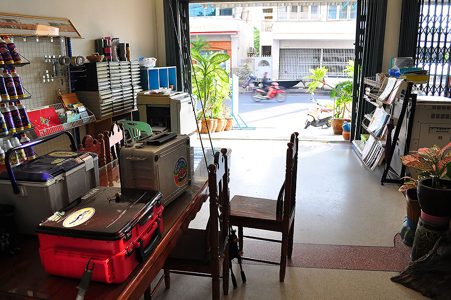 เตรียมออกเดินทางจากที่บ้านน้าเอสกัน  
 :smile: :blush: