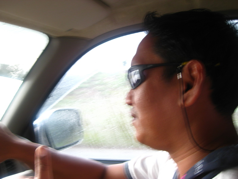 
ตุ๋ย Driver  ใจไปถึงอ่างแล้วครับตอนเนี่ย  :laughing: :laughing: