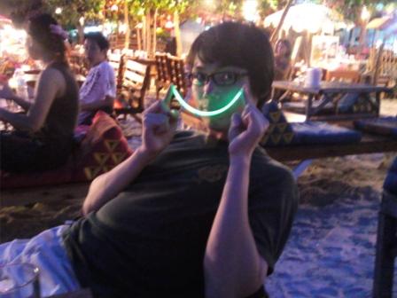  :grin:                  ไม่ได้มาโฆษณาเครือข่ายโทรศัพท์นะครับ อิอิ :laughing: