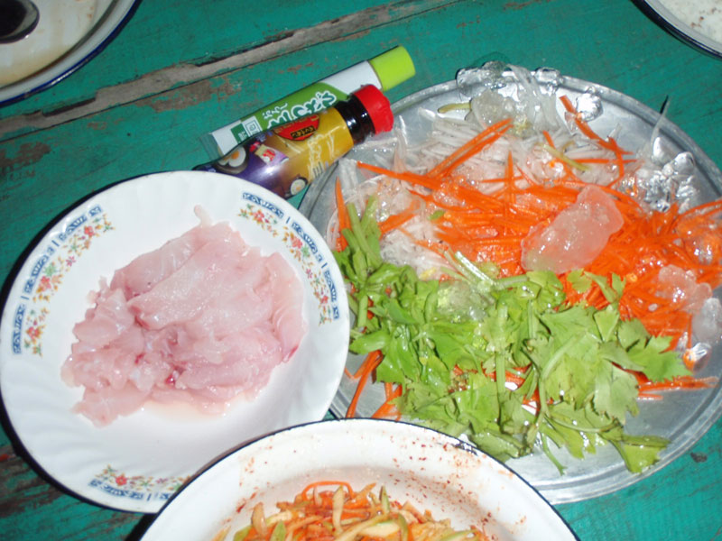 เนื้อปลาฝีมือ รัฐมอแกนครับ  ปลาหายา