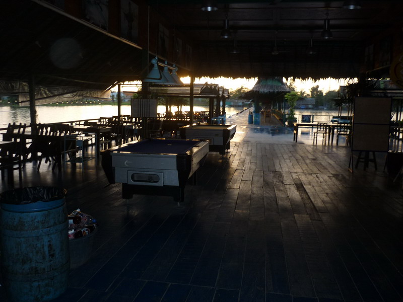:blush: :blush: :blush: เริ่มเรื่องตั้งแต่เช้า ตอนเวลา ตี 5 ครึ่ง เลยล่ะกันครับผม  :blush: :blush: :