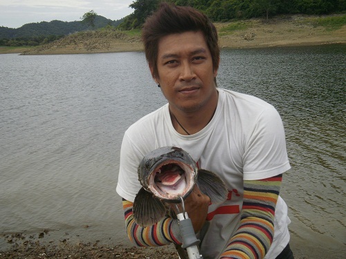 ขอแนวๆสักรูปครับ