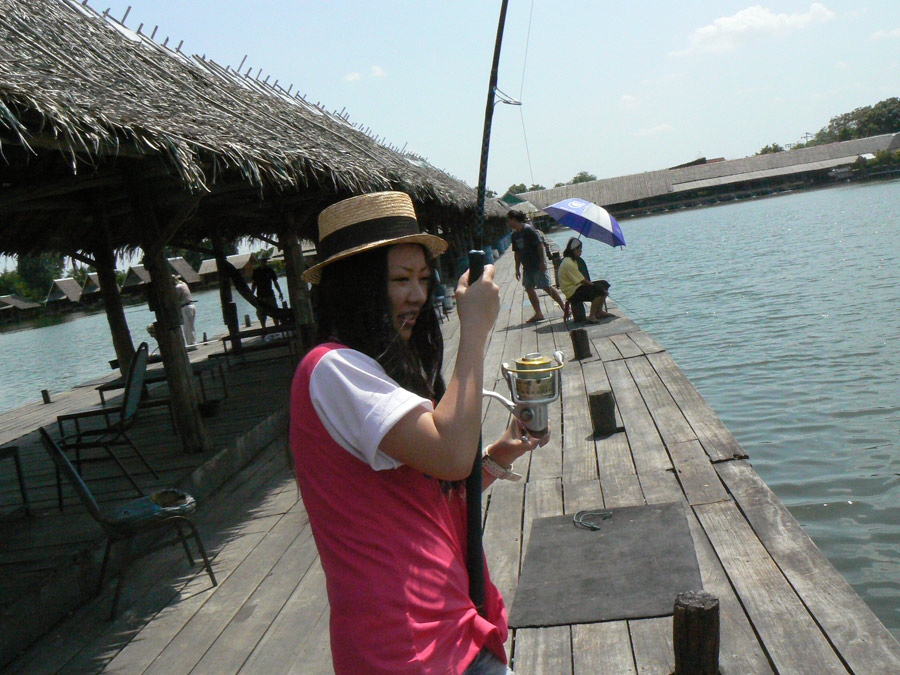 เริ่มมีบ่นอะไรก็ไม่รู้ฟังไม่ออก :spineyes: :spineyes: :spineyes: :spineyes: :spineyes: :spineyes: