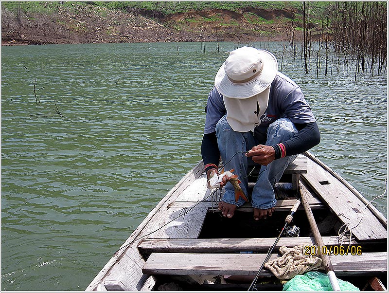 ไต๋โก จักส่งเข้า สต๊อก ท้ายเรือซะ :laughing: :laughing: