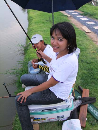 ส่วนทางด้าน she ก็กำลังเพลิดเพลินปาย