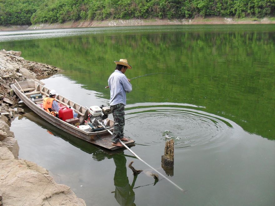 สุพจน์ไต๋เรือ :smile: :smile: :smile: :smile: