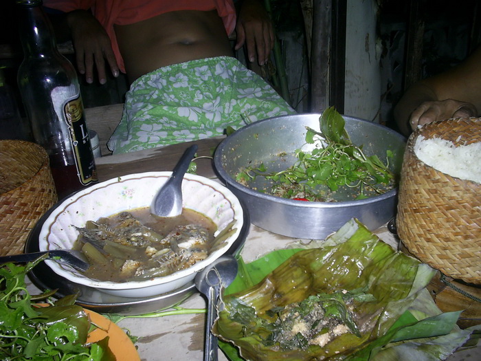 แป๊บเดียวเกือบหมดครับ :laughing:กินยังกะ