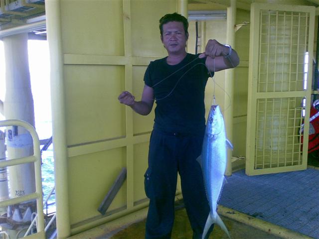    ตกที่แท่นขุดเจาะไทย-มาเลเซีย  ปลาเลนโบ & ปลาเก๋า