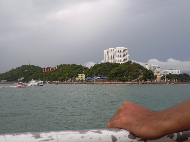ใกล้ถึงแล้วคับ

 :cool: