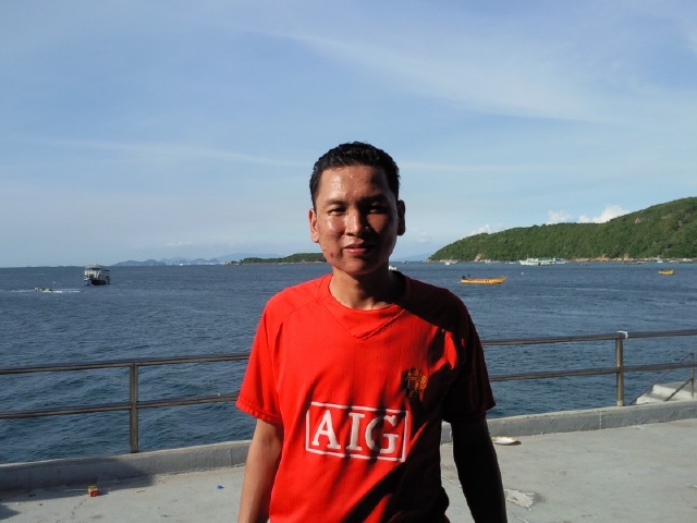 ยุทธเกาะล้านคับ

 :cool: