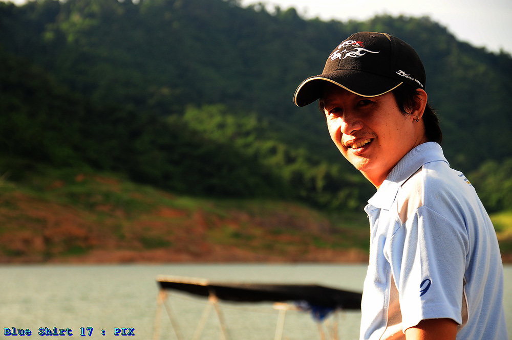  [q]ดีคร๊าบ  ขอตาม น้าใหญ่  น้าเอ๊ด  น้าโจ๊ก และเพื่อนน้องใหม่  ทีมงานนักบิน  ไปย้อนรอยความมันส์ กระ