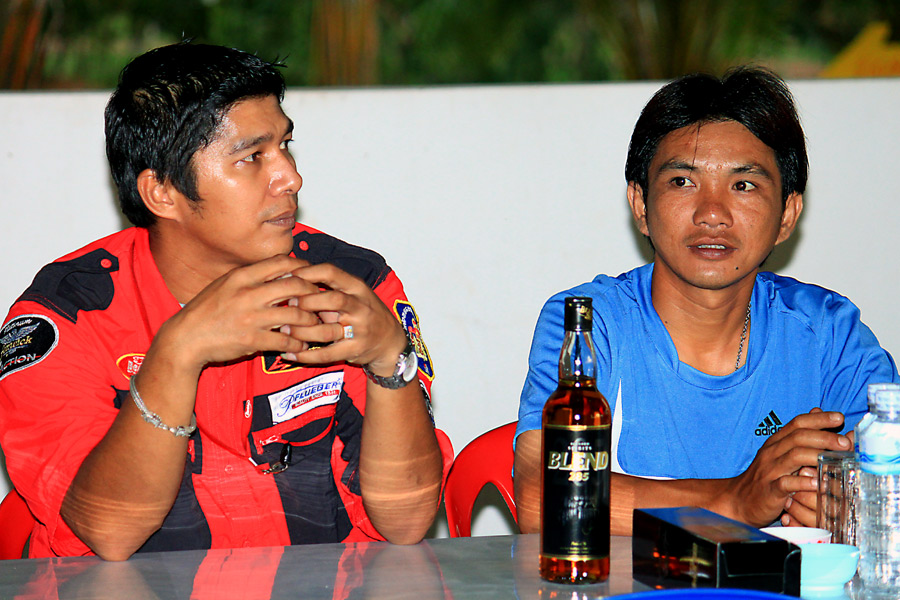 พงษ์...อย่างนี้เรียกพี่ด้วยนะ    ของชอบๆ