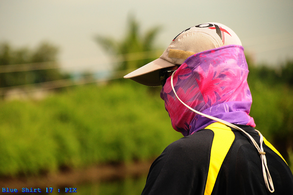  [q]อ้าวววววว........ลืมดู........แขวาะตรูนี่หว่า...........ก้อเห็นๆกันอยู่ว่าอยู่แล้วน๊า..........[