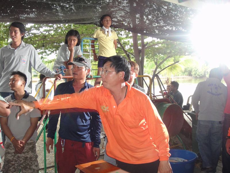 ทีมสุดท้ายครับ ป.ปลาครับ :smile: :smile: :smile: :smile: