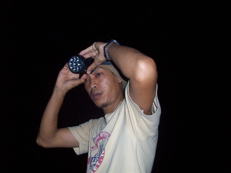  [b]ทริพหน้าหาด ต่อจากตีป๊อบนี้ ดูได้จากกระทู้น้าหนุ่ม ได้ที่นี่นะครับ   
 [url='http://www.siamfi