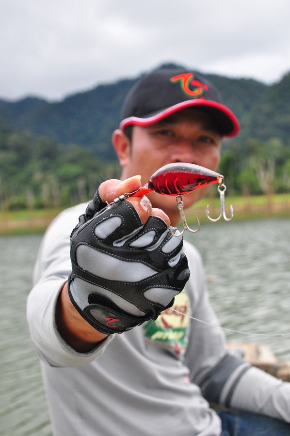 [q][i]อ้างถึง: cowboy51 posted: 05-07-2553, 16:10:57[/i]

++++สุดยอดเ
