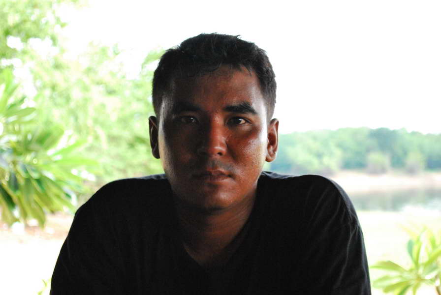 [q][i]อ้างถึง: GOOOO posted: 06-07-2553, 18:37:41[/i]

โอ้ย......เจ็บแผลครับ  ยับเลยยับเลย
 :chee