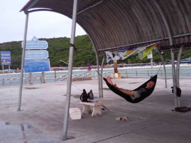 [q][i]อ้างถึง: wanno posted: 06-07-2553, 10:26:31[/i]

สงสัยท่าเ