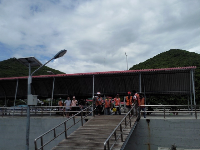 มารอรับถึงที่คับ
ที่นี่บริการระดั