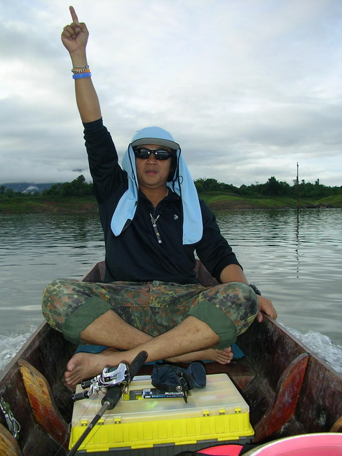 พิมเดียวกัน...................อิอิอิ  :cheer: :cheer: :cheer: :che