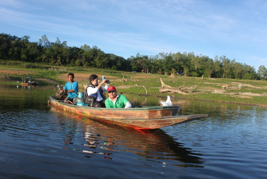 วันนี้มาสาย รีบออกเรือกันทันทีครับ  นำทีมโดย ไต๋ทิด  และ ไต๋นะ   2 ไต๋ประจำทีมครับ  :cheer: :cheer: 