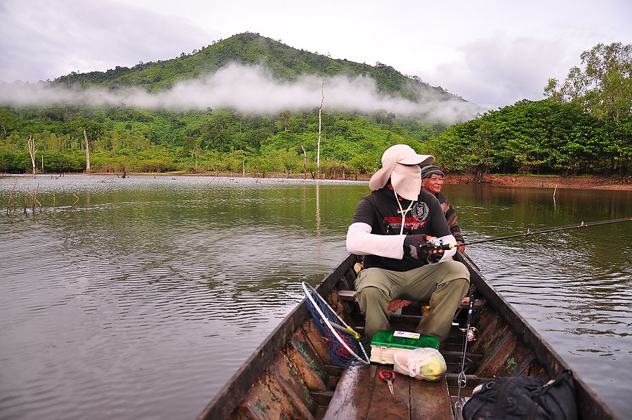 ระหว่างเรือวิ่งเข้าหมายก็เก็บภาพไ