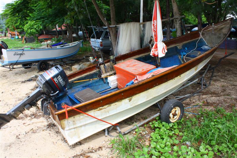 เรืออีกลำที่ไปด้วยกันครับ    :grin: