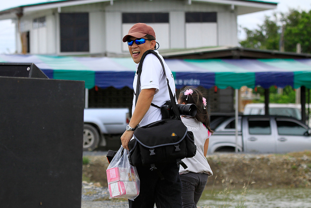 [center] อิ อิ ไม่บอกดีกว่านะ [/q]





















 :laughing: :laughing: