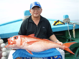 ปลาสีทอง
Etelis radiosus   
Pale snapper  
 :smile: