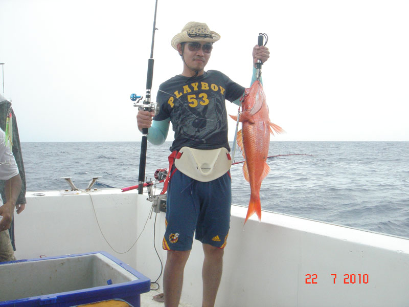 จัดไป1หล่อครับ กับสีทองตัวงามๆ :cool: :cool: