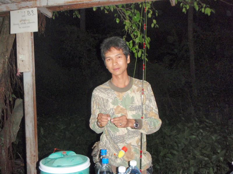 คนที่ 7 น้าเต้ยครับ...หล่อมาเลย..ยินดี