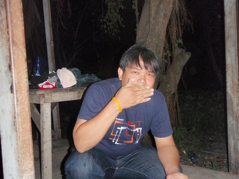 อุ๊บส์...ลืมไป..ผบ.ตรูมานี่หว่า...งั้นย