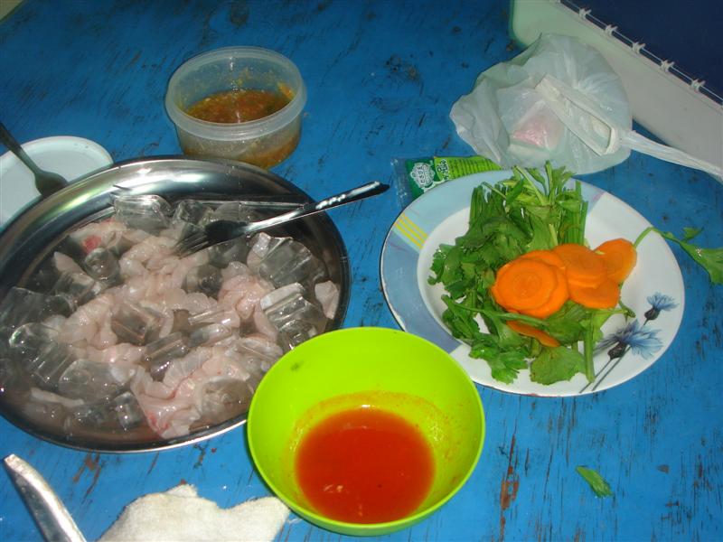 สวัสดีครับน้าโก๋ เที่ยวนี้ผมมี สไปร์ท เอ้ย เซอร์ไพร์ส ด้วยนะครับ ตามชมไปเรื่อยๆนะครับ   :grin:


