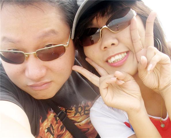 สวัสดี พี่ๆน้องๆเพื่อนๆทุกคนครับ ไว้เจอกันวันอาทิต ครับ เสี่ยอูดๆๆ อย่าลืม เอา 285 ไปฝากนะ เวลาน้องป