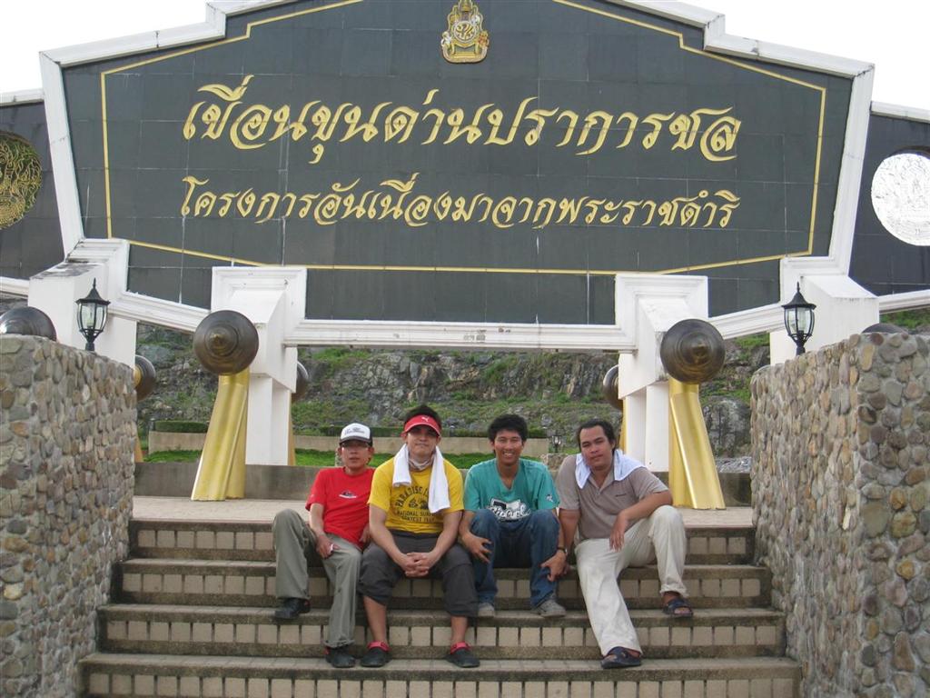 ไว้เป็นที่ระทึกนะ ทุกคน :kiss:


 :laughing: :laughin