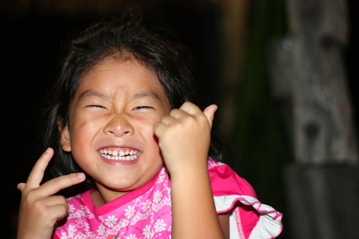 วันงานผมพาพริดตี้คนนี้ไปกวนน้าๆนะ :laughing: :laughing: :laughing: :laughing:
