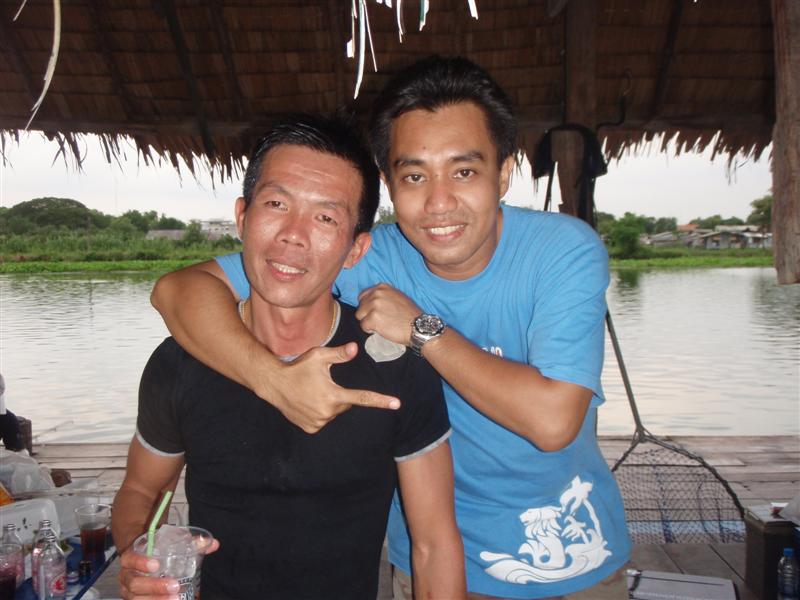  [q]ป้าดโธ้..!   พ่อคนอายุน้อย .......    [/q]


บ่นไรเหรอ..น้องใหญ่..555... :laughing:



