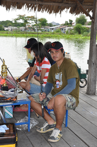 ลงมั่งนะคร้าบบบบบ


เริ่มที่ กรรมการ ท่านนี้  :grin: :grin: :grin: