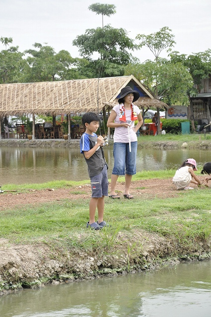 เดินถ่ายไม่ทัน เลยครับ มัง ตีกิง ตีก