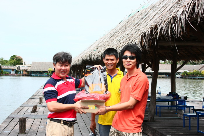 น้องเบียร์ขนของมาร่วมสนุกด้วยอย่างเพียบ
 :love: :love: :love: :love: :love: :love: