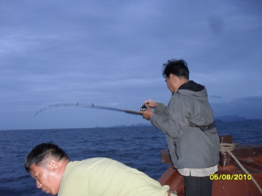 หัวเรือเอาอีกแล้ว ช่วงเช้ามืดปลากินดีมากๆๆๆๆ :cheer: :cheer: :cheer: :cheer: