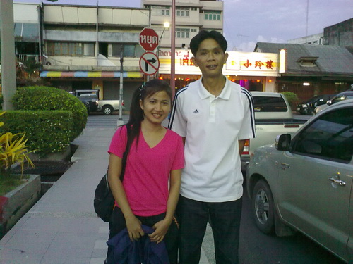 เสร็จงานแล้ว ก้ มุ่งตรงเข้าที่พักใ