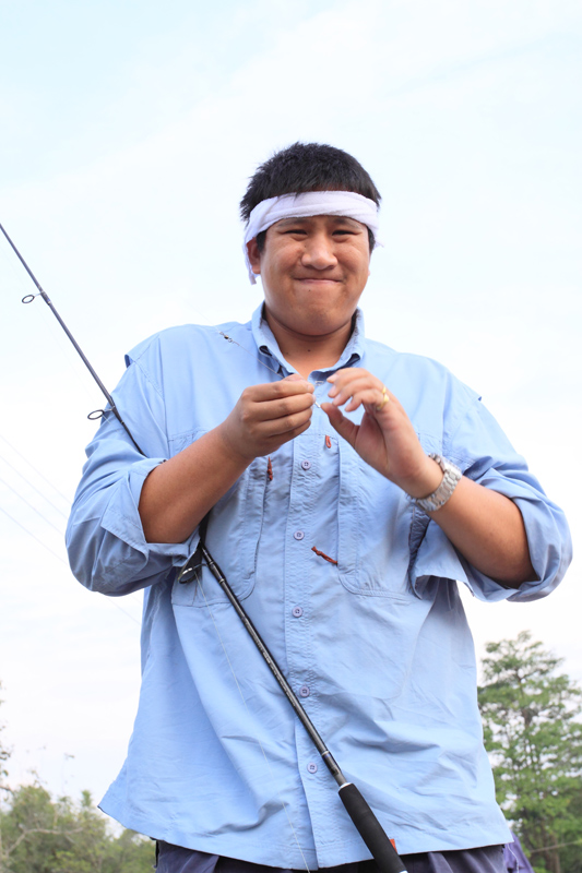 ผมเองครับ เจอะกันทักทายด้วยนะครับ  :
