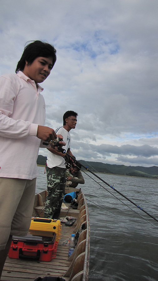 
     ตอนได้ปลากดvdo. ไม่มีปลาภาพนิ่งซะ   :laughing: :laughing: :grin: