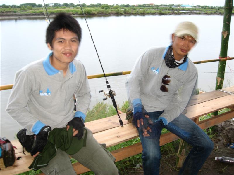 น้าหนึ่งปลายาง กับ น้าดี๋ปลายาง คร๊าบ  :cool: :cool: :cool: :cool: :cool: :cool: :cool: :cool: :cool