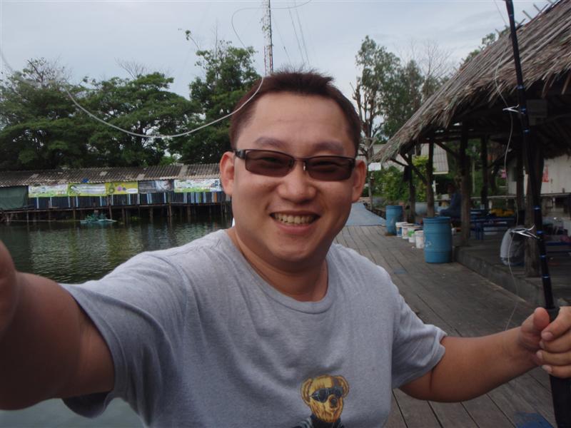 ตาอู๊ด..มึนจะมาถ่ายตรูทำมาย...ตรูอาย