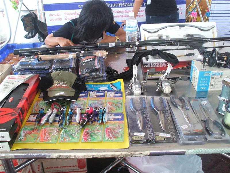 ของรางวัลสำหรับผู้ชนะในงานนี้ค่ะ  :c