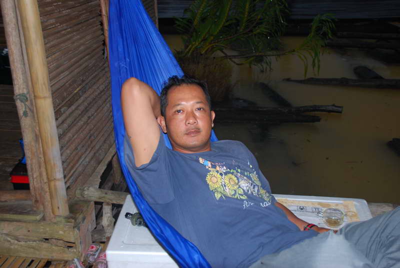 [q][i]อ้างถึง: ดร.มนตรี posted: 15-08-2553, 23:04:01[/i]

 :cheer: :ch