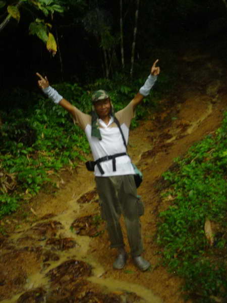 ฝนตกตอนเดินกลับออกมาระหว่างทางไม่