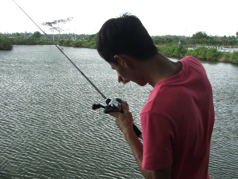 [q][i]อ้างถึง: pat1985 posted: 17-08-2553, 22:26:42[/i]

ตามไปดูขอ